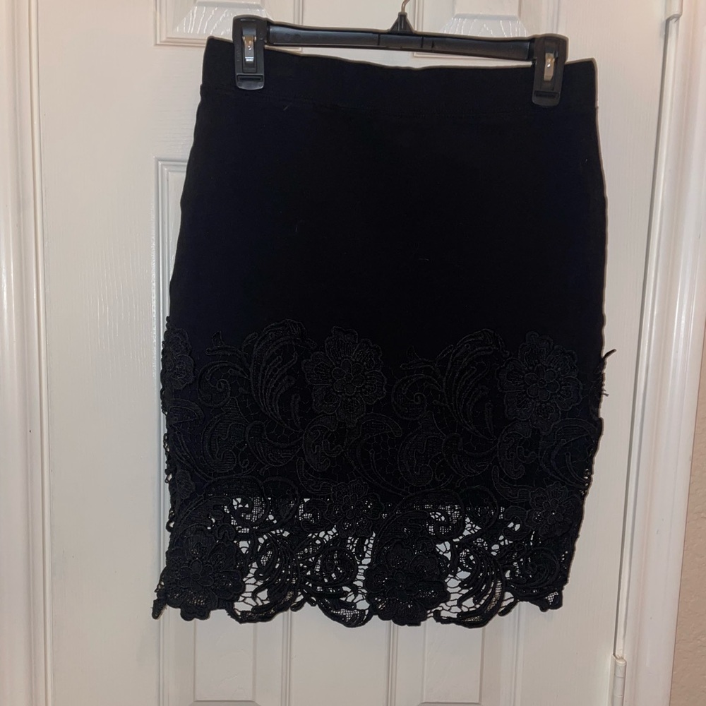 Haute Monde Pencil Skirt Size L Black Lace